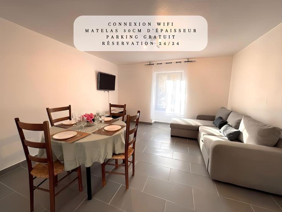 Cherpin Confort Urbain 1Er Etage Roanne Esterno foto